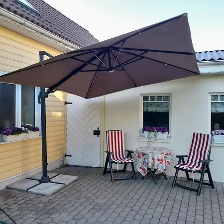 Apartman Maenni Hoovimaja
